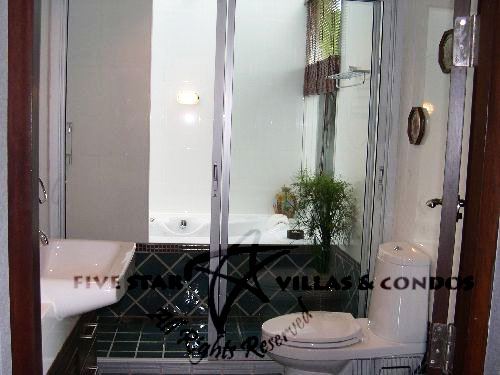 House for sale with pool at Na Jomtien showing a bathroom House for sale with pool at Na Jomtien showing a bathroom