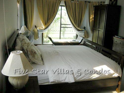 House for Sale Baan Amphur beach Pattaya showing the master bedroom