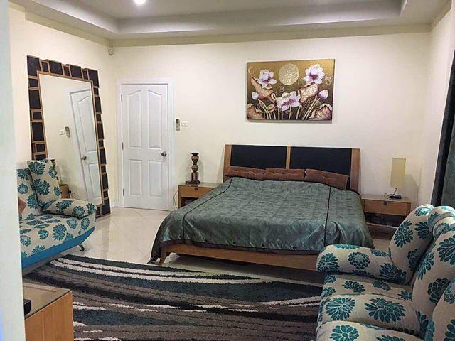 House for sale East Pattaya showing the bedroom House for sale East Pattaya showing the bedroom