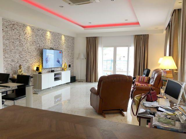house for sale jomtien pattaya showing the living area house for sale jomtien pattaya showing the living area