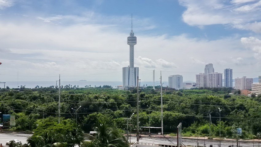 Condominium for sale Jomtien Pattaya showing the view Condominium for sale Jomtien Pattaya showing the view