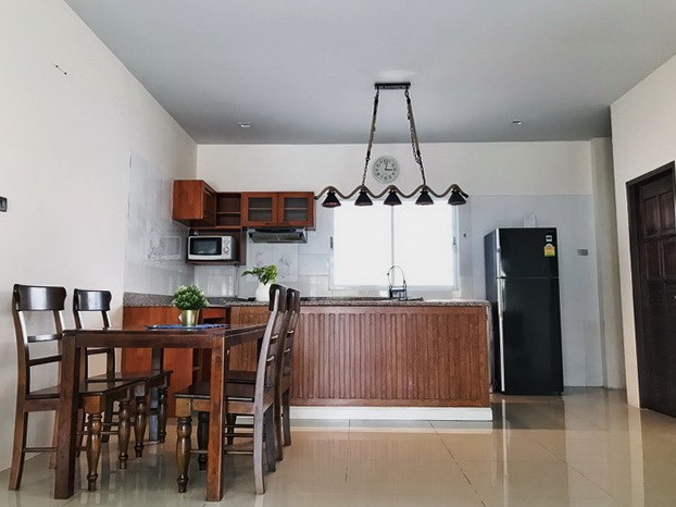 House for sale East Pattaya showing the dining and kitchen areas House for sale East Pattaya showing the dining and kitchen areas