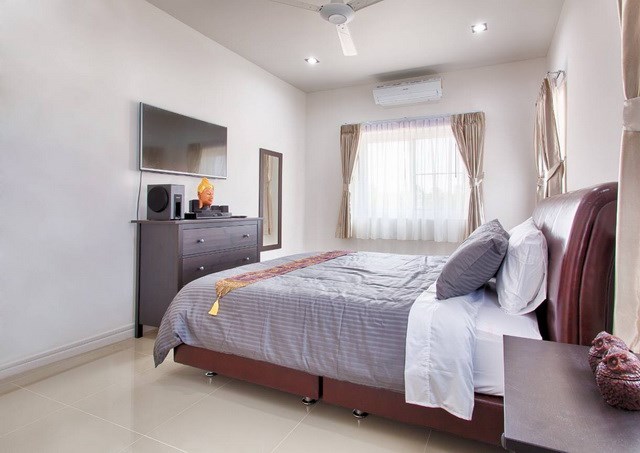 House for sale Pattaya Mabprachan showing the third bedroom concept House for sale Pattaya Mabprachan showing the third bedroom concept