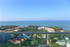 Condominium For Sale Pratumnak showing the balcony view