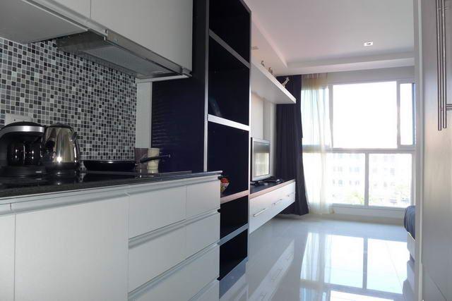 Condominium For Sale South Pattaya looking from the kitchen