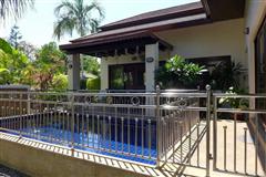 House For Sale Bangsaray showing the swimming pool