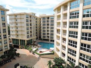 Condominium for rent Pattaya showing the balcony view