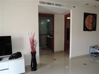 Condominium for rent Pattaya showing the bathroom access