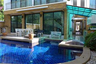 Holiday Pool Villa Rental Business for Sale Pattaya showing the pool