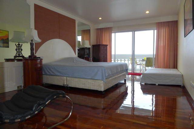 Condominium For Sale Naklua showing the master bedroom