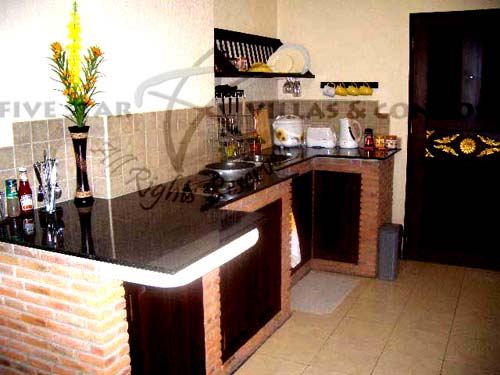 Condominium for rent in Jomtien at View Talay 2A showing the kitchen Condominium for rent in Jomtien at View Talay 2A showing the kitchen