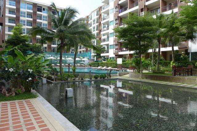 Condominium For Sale Pattaya showing the building Condominium For Sale Pattaya showing the building