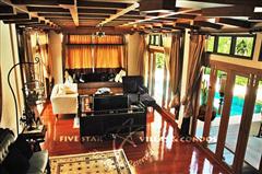 House for sale Na Jomtien showing the open plan living area