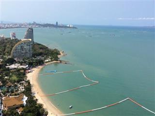 Condominium For Sale Northpoint Pattaya showing the balcony view