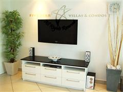 Condominium for rent on Pattaya Beach at VT 6 showing the TV area