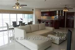Condominium for rent on Pattaya Beach at VT 6 showing the sitting area