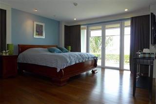 Condominium For Sale Naklua showing the second bedroom suite 
