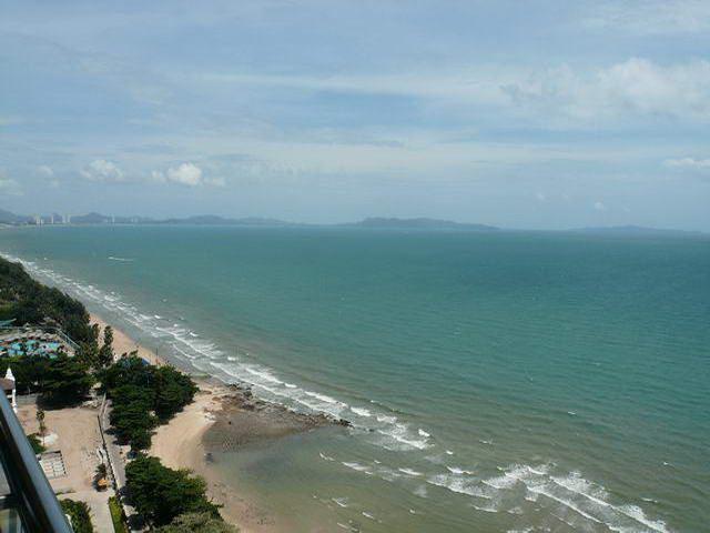 Condominium for sale on Pratumnak showing the sea view Condominium for sale on Pratumnak showing the sea view