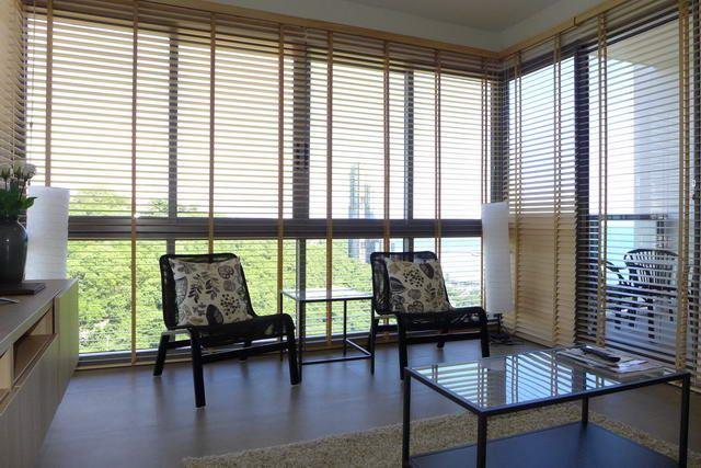 Condominium for sale Pattaya showing the living area Condominium for sale Pattaya showing the living area
