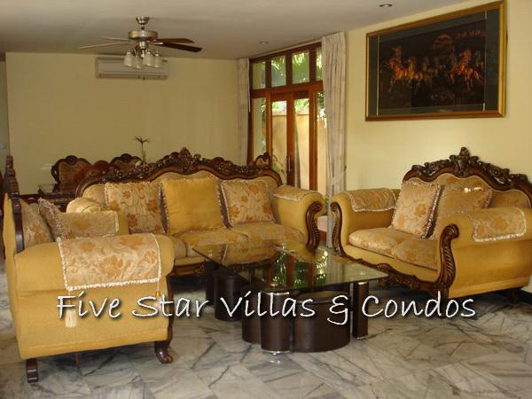 House for sale Pratumnak Pattaya showing the living room