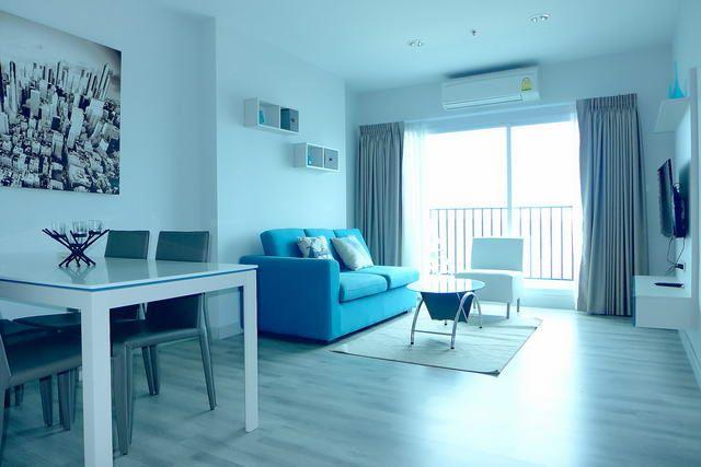 Condominium for sale Pattaya showing the dining and living areas 