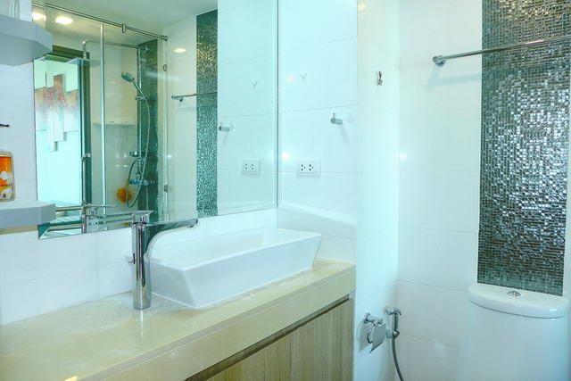 Condominium for sale Wong Amat showing the bathroom Condominium for sale Wong Amat showing the bathroom