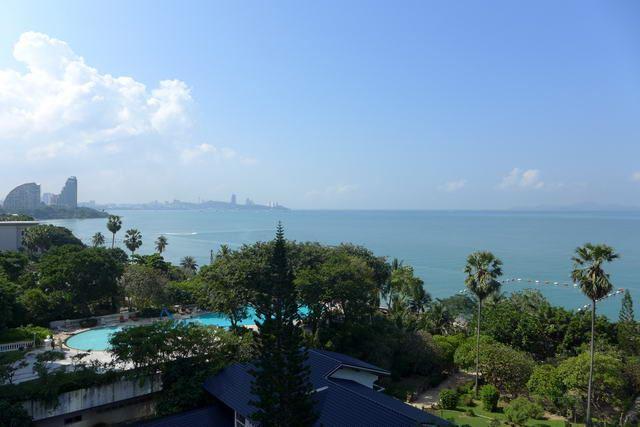 Condominium for sale Wong Amat Pattaya showing the views