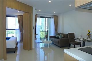 Condominium for sale Pratumnak Hill Pattaya showing the living area