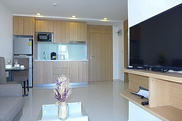 Condominium for sale Pratumnak Hill Pattaya showing the kitchen Condominium for sale Pratumnak Hill Pattaya showing the kitchen