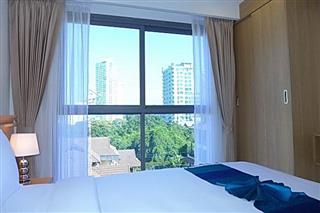 Condominium for sale Pratumnak Hill Pattaya showing the bedroom