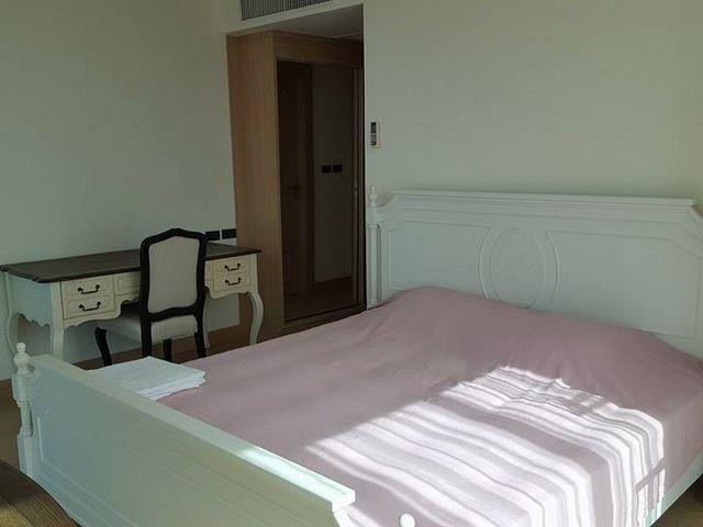 Condominium for sale Pratumnak Hill Pattaya showing the bedroom suite Condominium for sale Pratumnak Hill Pattaya showing the bedroom suite