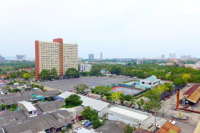 Condominium for sale South Pattaya showing the views Condominium for sale South Pattaya showing the views