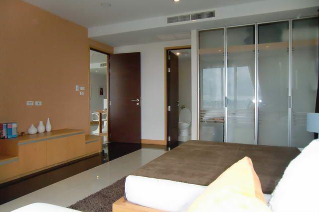 Condominium for sale in Na Jomtien showing the bedroom area Condominium for sale in Na Jomtien showing the bedroom area