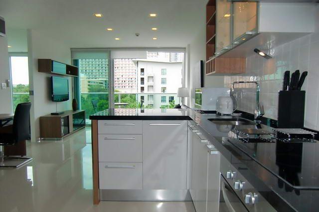 Condominium for sale in Naklua showing the kitchen Condominium for sale in Naklua showing the kitchen