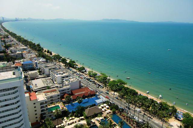 Condominium for sale in Jomtien showing the view south Condominium for sale in Jomtien showing the view south