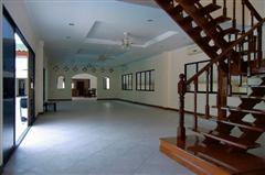 House for sale in Pattaya showing the staircase