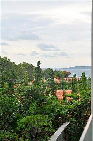 Condominium for sale Pratumnak Hill Pattaya showing the slight Sea view Condominium for sale Pratumnak Hill Pattaya showing the slight Sea view