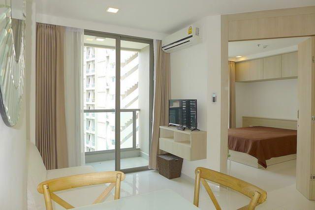 Condominium for sale Pratumnak Hill Pattaya showing the living and balcony area