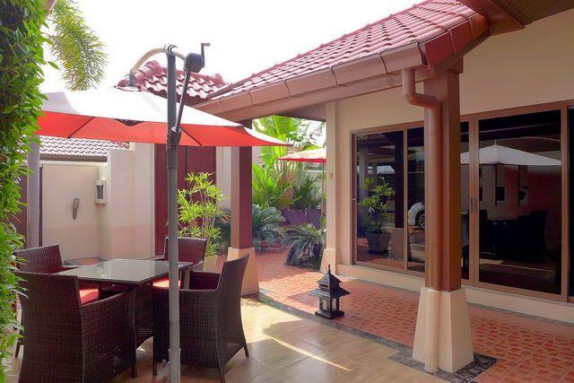 House for sale Huay Yai Pattaya showing the terrace