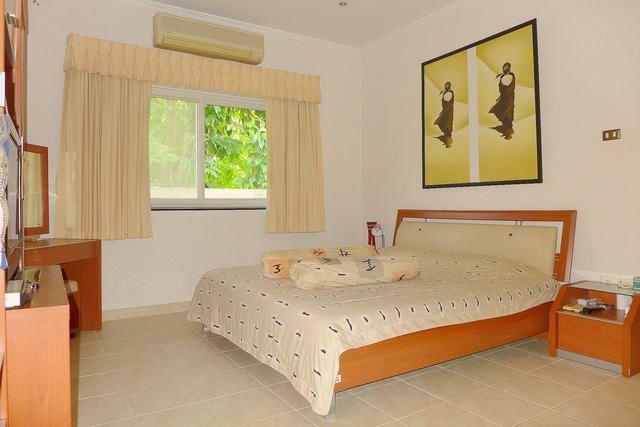 House for sale East Pattaya showing a further bedroom House for sale East Pattaya showing a further bedroom