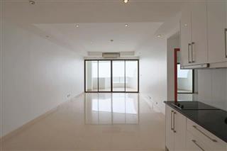 Condominium for sale Ban Amphur showing the open plan concept