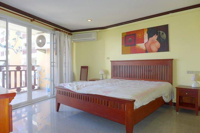 Condominium for sale Jomtien showing the master bedroom Condominium for sale Jomtien showing the master bedroom