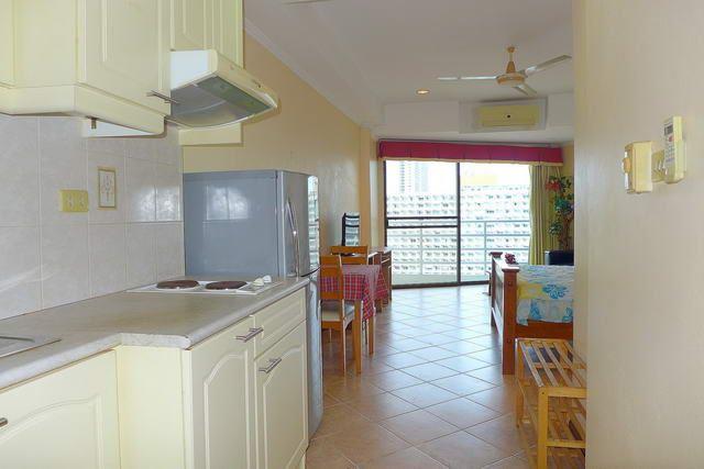 Condominium for sale Jomtien looking from the kitchen Condominium for sale Jomtien looking from the kitchen