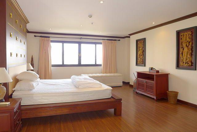 Condominium for sale Pratumnak Hill showing the bedroom Condominium for sale Pratumnak Hill showing the bedroom