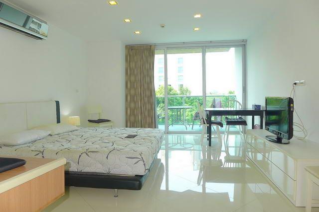 Condominium for sale Wong Amat looking towards the balcony Condominium for sale Wong Amat looking towards the balcony
