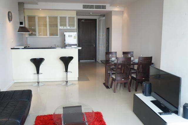 Condominium for sale Ban Amphur showing the dining and kitchen areas