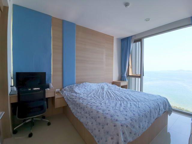 Condominium for sale Wong Amat showing the bedroom Condominium for sale Wong Amat showing the bedroom