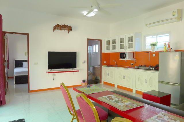 House for sale East Pattaya showing the guest house kitchen area House for sale East Pattaya showing the guest house kitchen area