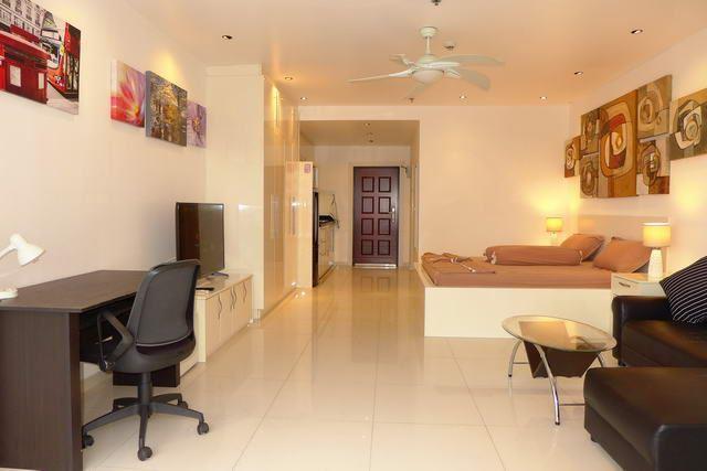 Condominium for sale Jomtien showing the office area Condominium for sale Jomtien showing the office area
