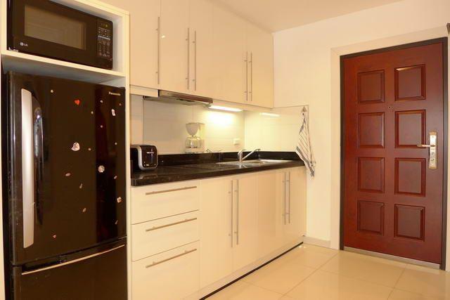 Condominium for sale Jomtien showing the kitchen Condominium for sale Jomtien showing the kitchen